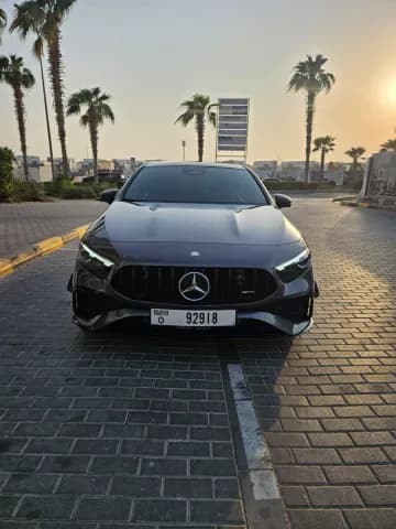 مرسيدس بنز أي 35 AMG AMG 4MATIC 2025 مستعملة مرسيدس بنز أي 35 AMG AMG 4MATIC 2025 مستعملة للبيع