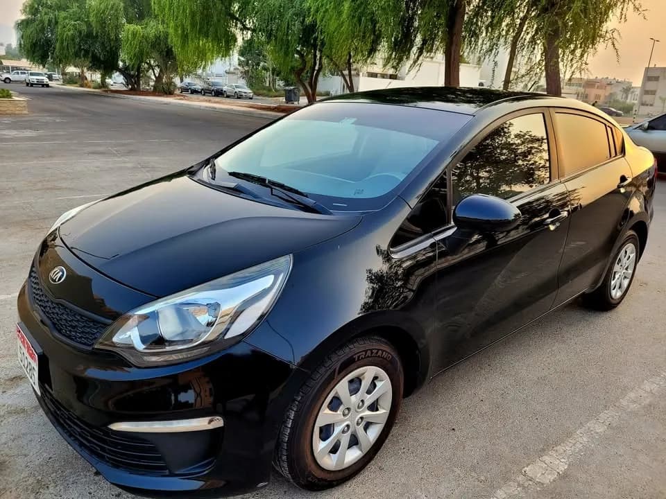كيا ريو 4 Door Sedan 1.4L 2017 مستعملة