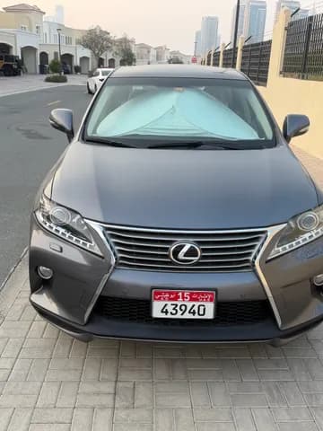 لكزس آر اكس 4 door 3.5L 2013 مستعملة لكزس آر اكس 4 door 3.5L 2013 مستعملة للبيع