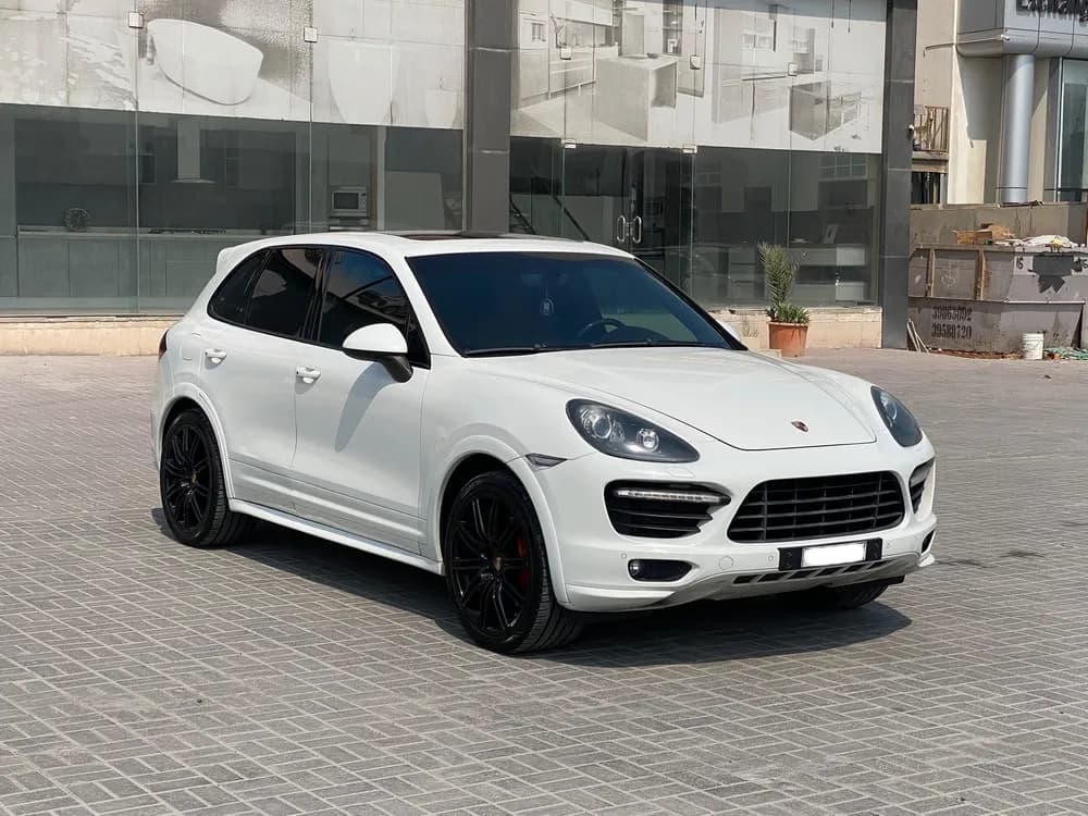 Used Porsche Cayenne GTS 2014