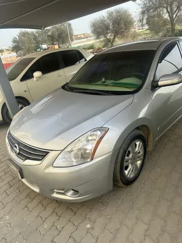 نيسان ألتيما 2.5S 2011 مستعملة نيسان ألتيما 2.5S 2011 مستعملة للبيع