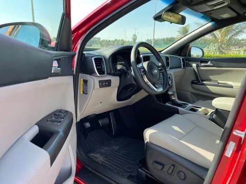 Used Kia Sportage 4 Door 2.0L 2022 Used Kia Sportage 4 Door 2.0L 2022 for sale