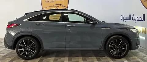 انفينيتي qx55 2022 مستعملة انفينيتي qx55 2022 مستعملة للبيع