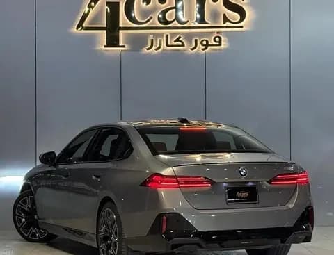 بي إم دبليو 5-series 520i 2024 مستعملة بي إم دبليو 5-series 520i 2024 مستعملة للبيع