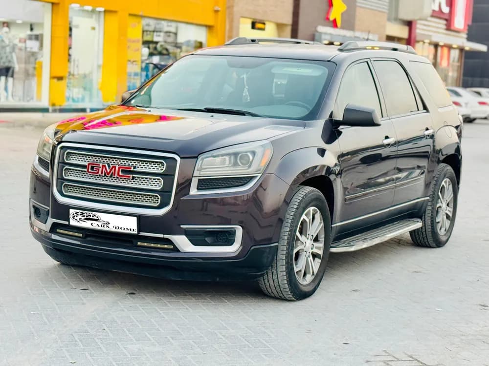 جي إم سي أكاديا 3.6L دفع رباعي 2015 مستعملة