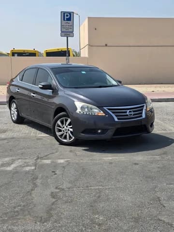 نيسان سنترا 1.8L Sedan 2014 مستعملة نيسان سنترا 1.8L Sedan 2014 مستعملة للبيع