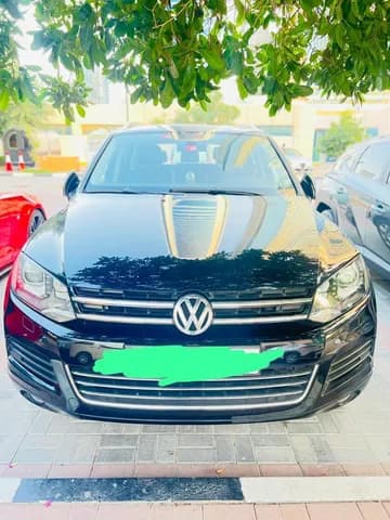 فولكس فاجن طوارق 3.6L Sport 2012 مستعملة فولكس فاجن طوارق 3.6L Sport 2012 مستعملة للبيع