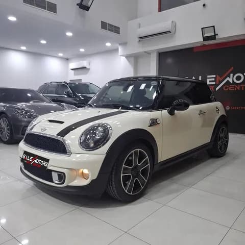 ميني كوبر أس كوبيه 3 Door Hatchback 2013 مستعملة ميني كوبر أس كوبيه 3 Door Hatchback 2013 مستعملة للبيع