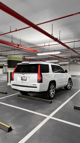 Used Cadillac Escalade 6.2L Premium Luxury 2016 Used Cadillac Escalade 6.2L Premium Luxury 2016 for sale