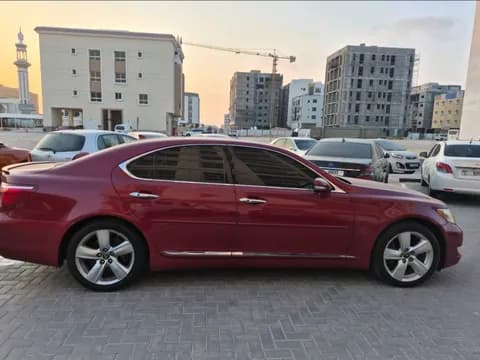 Used Lexus LS 460 4 door 4.6L SWB 2010 Used Lexus LS 460 4 door 4.6L SWB 2010 for sale
