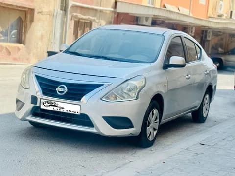 نيسان صني SE 2015 مستعملة نيسان صني SE 2015 مستعملة used_cars.forSale