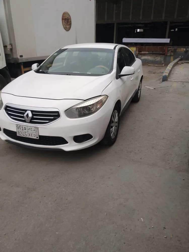 رينو فلوينس 2.0L SE 2014 مستعملة
