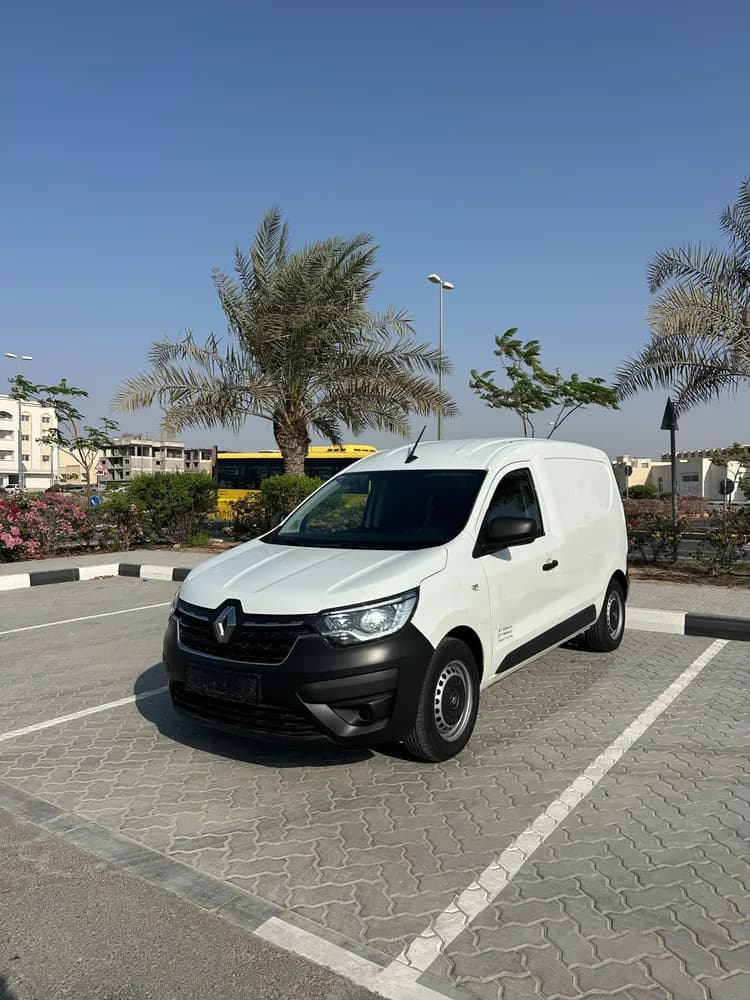 رينو express-van 2024 مستعملة