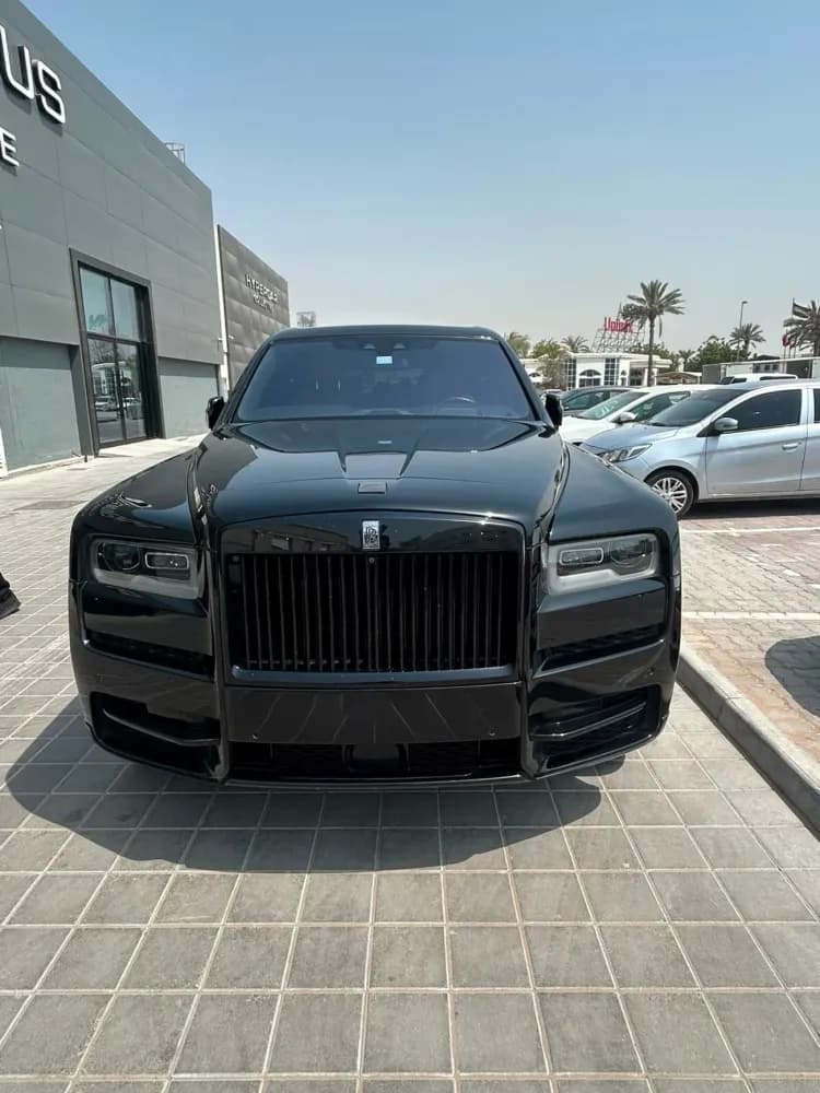رولز رويس كولينان Black Badge 2019 مستعملة