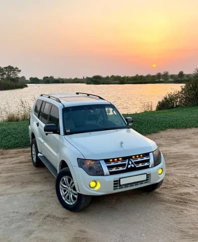 Used Mitsubishi Pajero 3.8L 5 Door Full 2013 Used Mitsubishi Pajero 3.8L 5 Door Full 2013 for sale