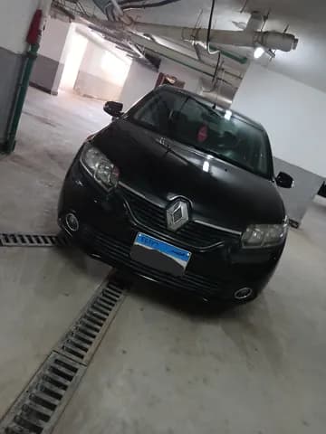 Used Renault Logan E2 M/T 2015 Used Renault Logan E2 M/T 2015 used_cars.forSale