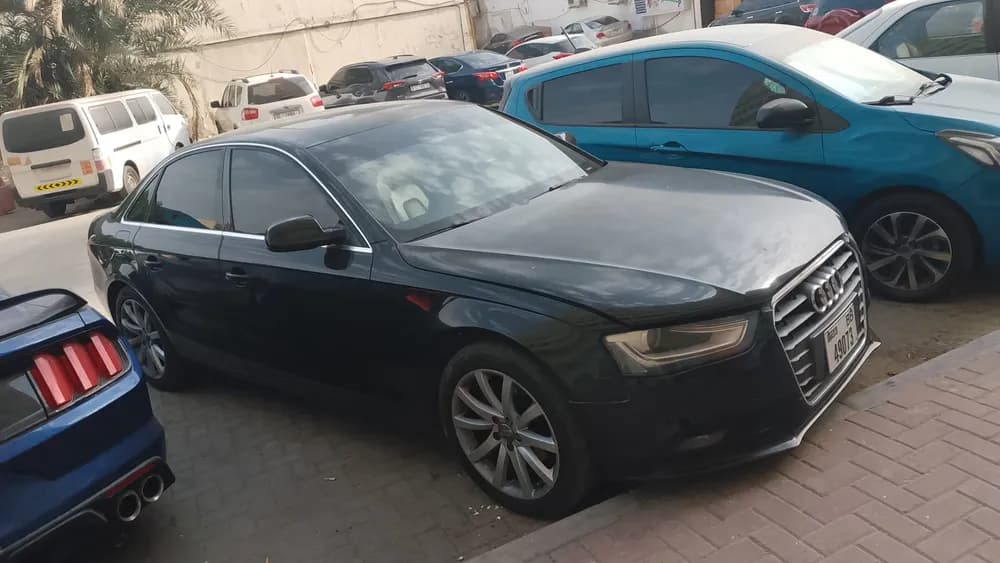 مستعملة أودي أي4 2.0L 225 HP 2014
