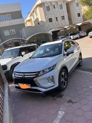 ميتسوبيشي إكليبس 2.4L 2021 مستعملة ميتسوبيشي إكليبس 2.4L 2021 مستعملة للبيع
