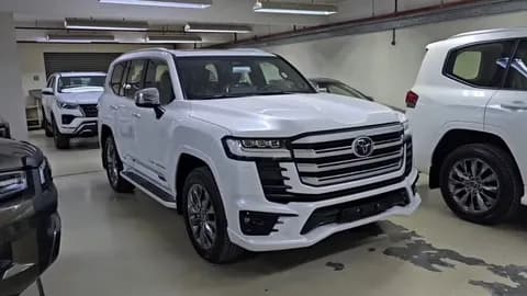 Used Toyota Land Cruiser 3.5T VXR 2024 Used Toyota Land Cruiser 3.5T VXR 2024 for sale