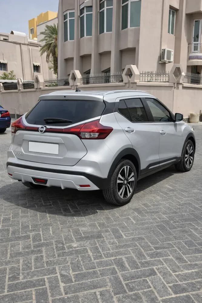 Used Nissan Kicks 1.6 SV Dual Tone 2022 Used Nissan Kicks 1.6 SV Dual Tone 2022 used_cars.forSale