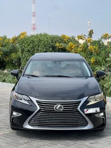لكزس إي أس 350 4 door 3.5L 2016 مستعملة