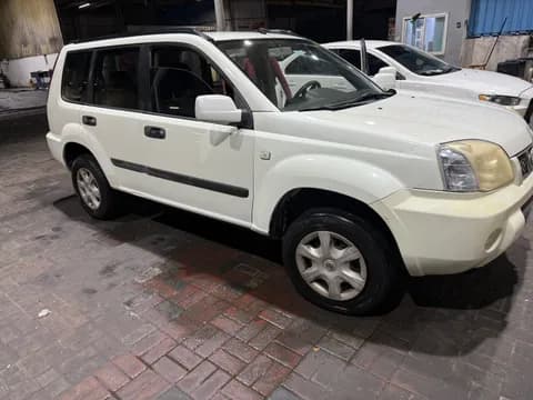 نيسان إكس تريل 2.5 SV 4WD 2010 مستعملة نيسان إكس تريل 2.5 SV 4WD 2010 مستعملة used_cars.forSale