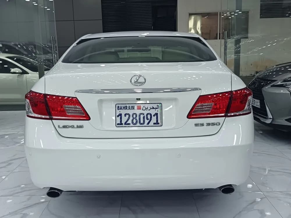 Used Lexus ES 350 4 door 3.5L 2010 Used Lexus ES 350 4 door 3.5L 2010 used_cars.forSale