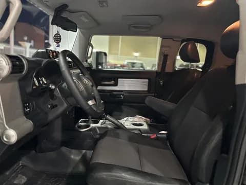 Used Toyota FJ Cruiser Top 2011
