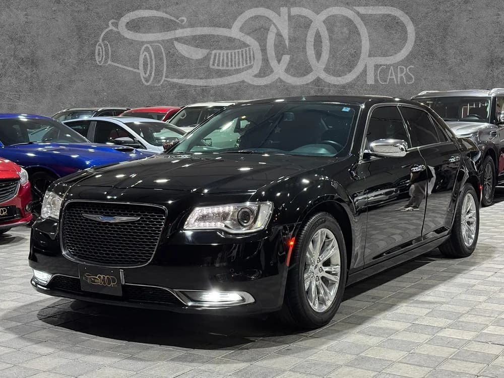 Used Chrysler 300C 3.6L 2018 للبيع Used Chrysler 300C 3.6L 2018 للبيع used_cars.forSale