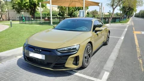 أودي e-tron-gt 93-kwh-quattro 2022 مستعملة أودي e-tron-gt 93-kwh-quattro 2022 مستعملة للبيع