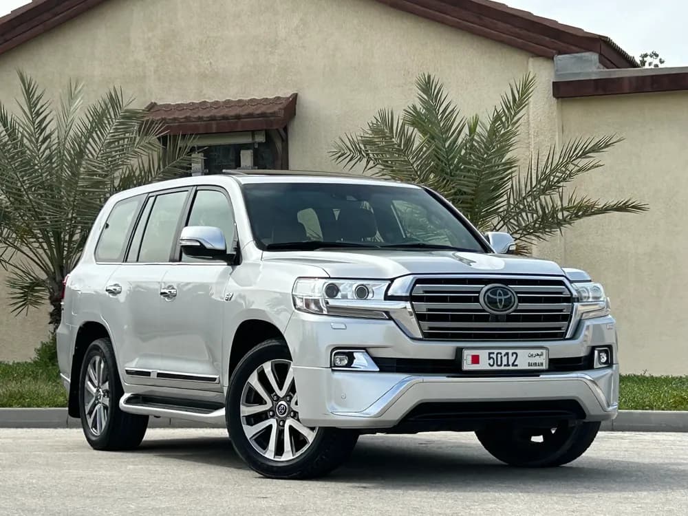 Used Toyota Land Cruiser 5.7L VX.S 2018 Used Toyota Land Cruiser 5.7L VX.S 2018 used_cars.forSale