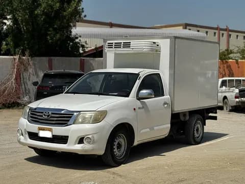 Used Toyota Hilux 2.7 Single Cab 4x2 M/T Base 2014 Used Toyota Hilux 2.7 Single Cab 4x2 M/T Base 2014 used_cars.forSale