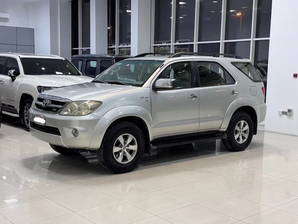 Used Toyota Fortuner 4.0L 2006