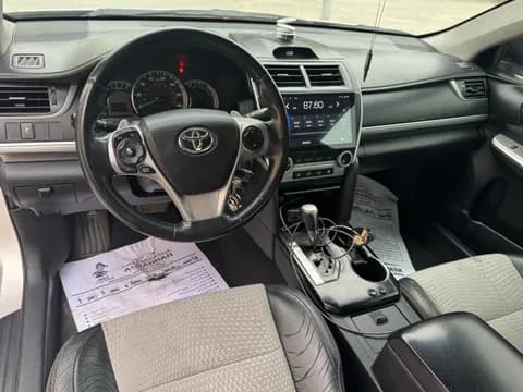 تويوتا كامري 2.5L SE (204 HP) 2014 مستعملة