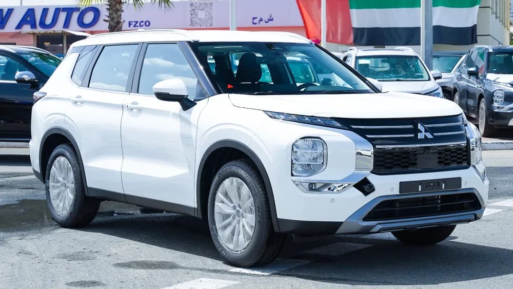 ميتسوبيشي أوتلاندر 2.4L GLX Mid Option (7-Seater) 2026 جديدة ميتسوبيشي أوتلاندر 2.4L GLX Mid Option (7-Seater) 2026 جديدة used_cars.forSale