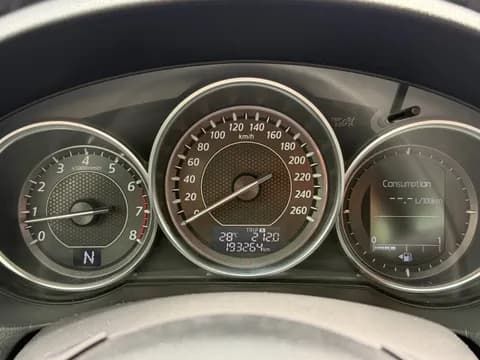 مازدا 6 2.5L Luxury Plus 2014 مستعملة مازدا 6 2.5L Luxury Plus 2014 مستعملة used_cars.forSale