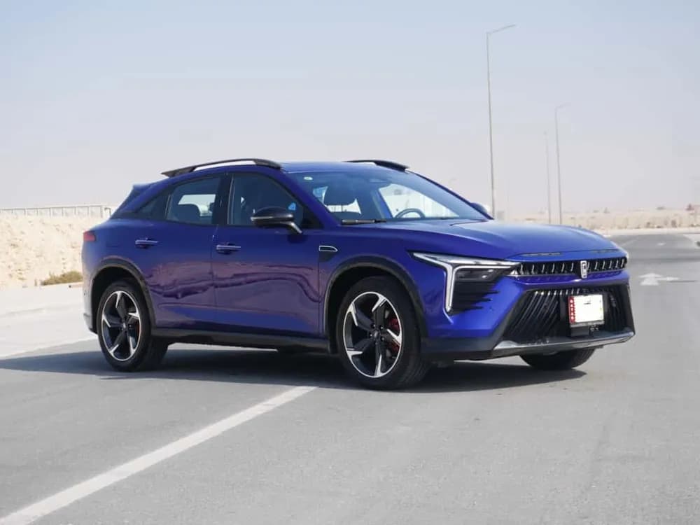 بيستون b70s 2-0t-limo 2023 جديدة
