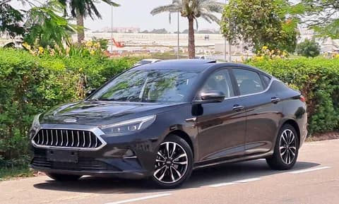 Used JAC J7 Sportback 1.5T Ultimate 2023 Used JAC J7 Sportback 1.5T Ultimate 2023 used_cars.forSale