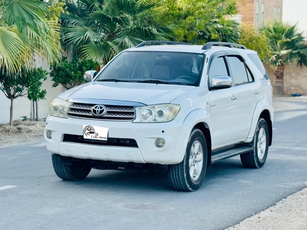 Used Toyota Fortuner 2.7L 2010 Used Toyota Fortuner 2.7L 2010 used_cars.forSale
