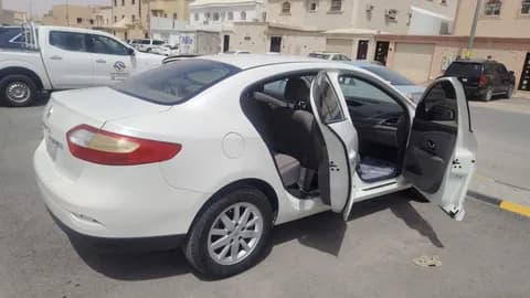 Used Renault Fluence 1.6L PE 2013 Used Renault Fluence 1.6L PE 2013 used_cars.forSale
