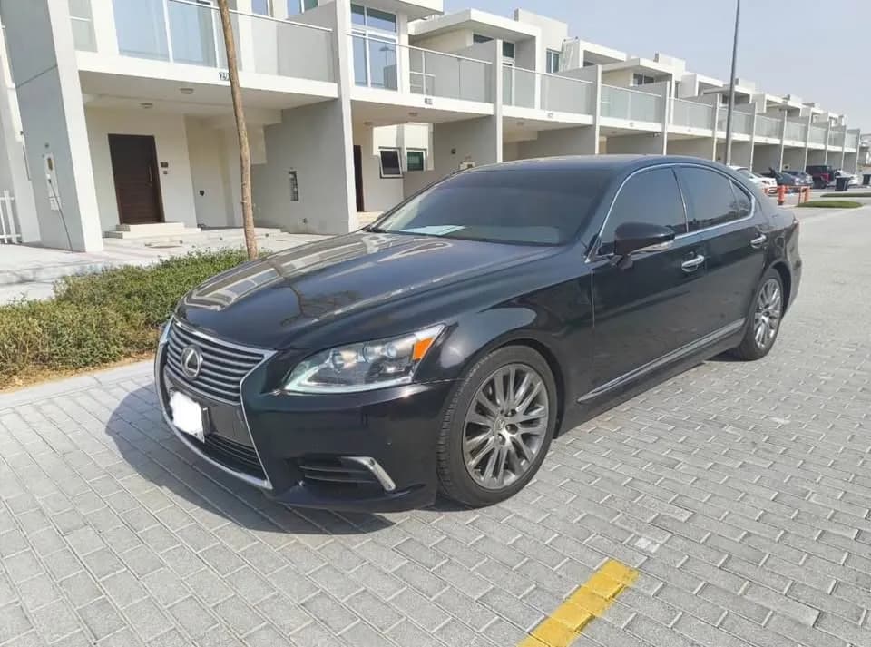 Used Lexus LS 460 4 door 4.6L SWB 2014