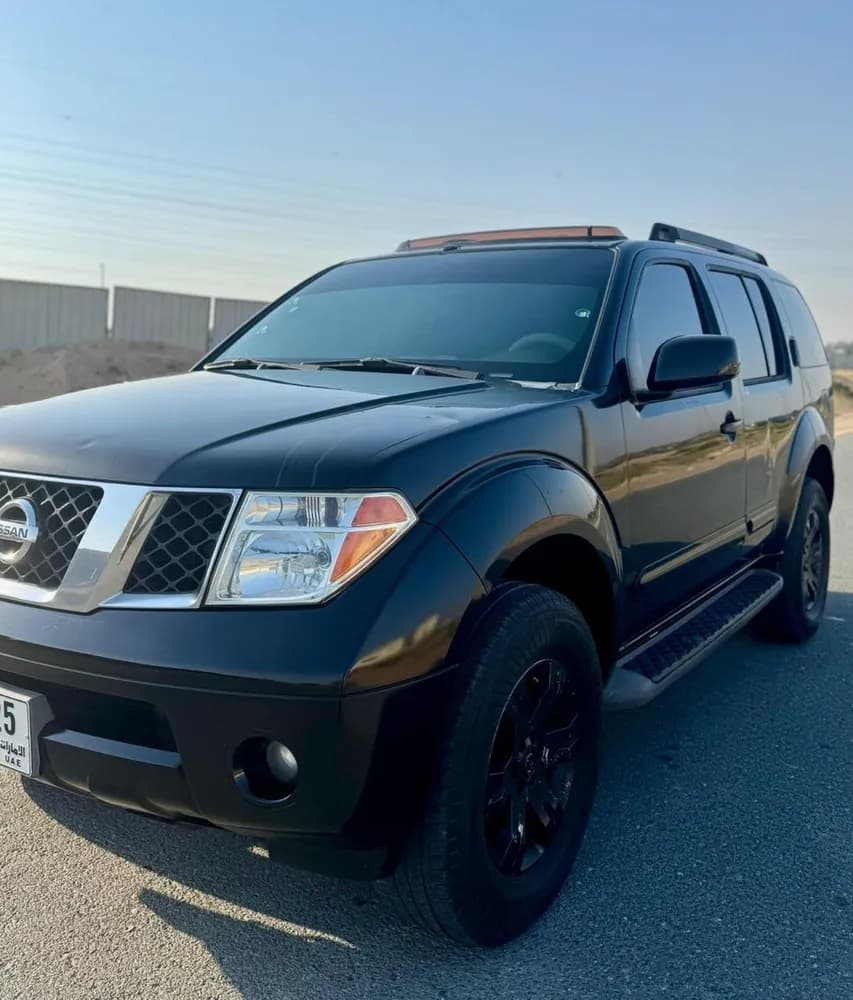 Used Nissan Pathfinder XE 2007