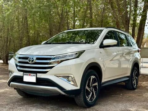 Used Toyota Rush 1.5L STD (7-Seater) 2021 Used Toyota Rush 1.5L STD (7-Seater) 2021 used_cars.forSale
