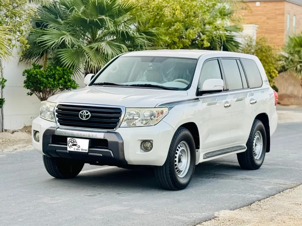 Used Toyota Land Cruiser 4.0L GX 2015