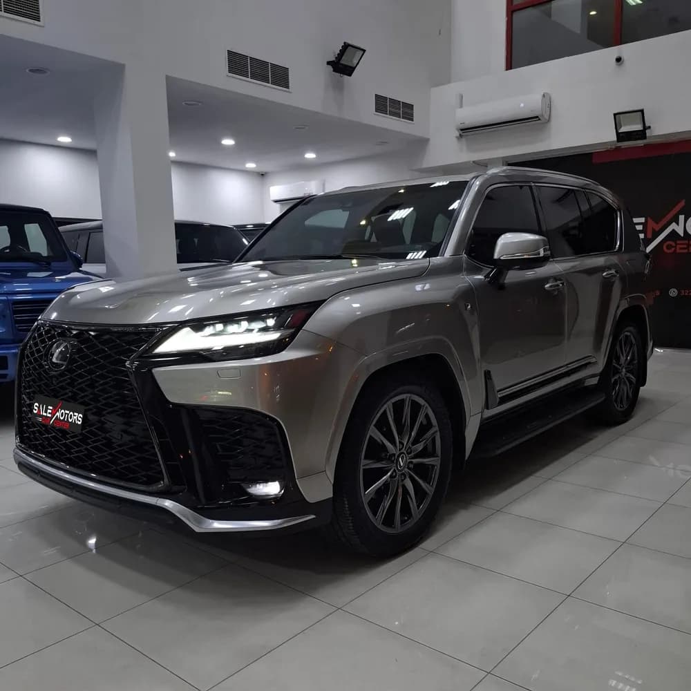 Used Lexus LX 600 F Sport Prestige AWD (5-Seats) 2023 Used Lexus LX 600 F Sport Prestige AWD (5-Seats) 2023 used_cars.forSale