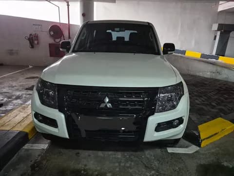 Used Mitsubishi Pajero 3.5L 5 Door Full 2017 Used Mitsubishi Pajero 3.5L 5 Door Full 2017 for sale