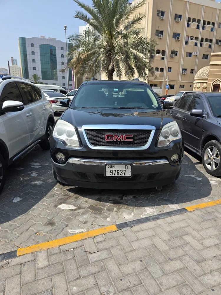 Used GMC Acadia 2010