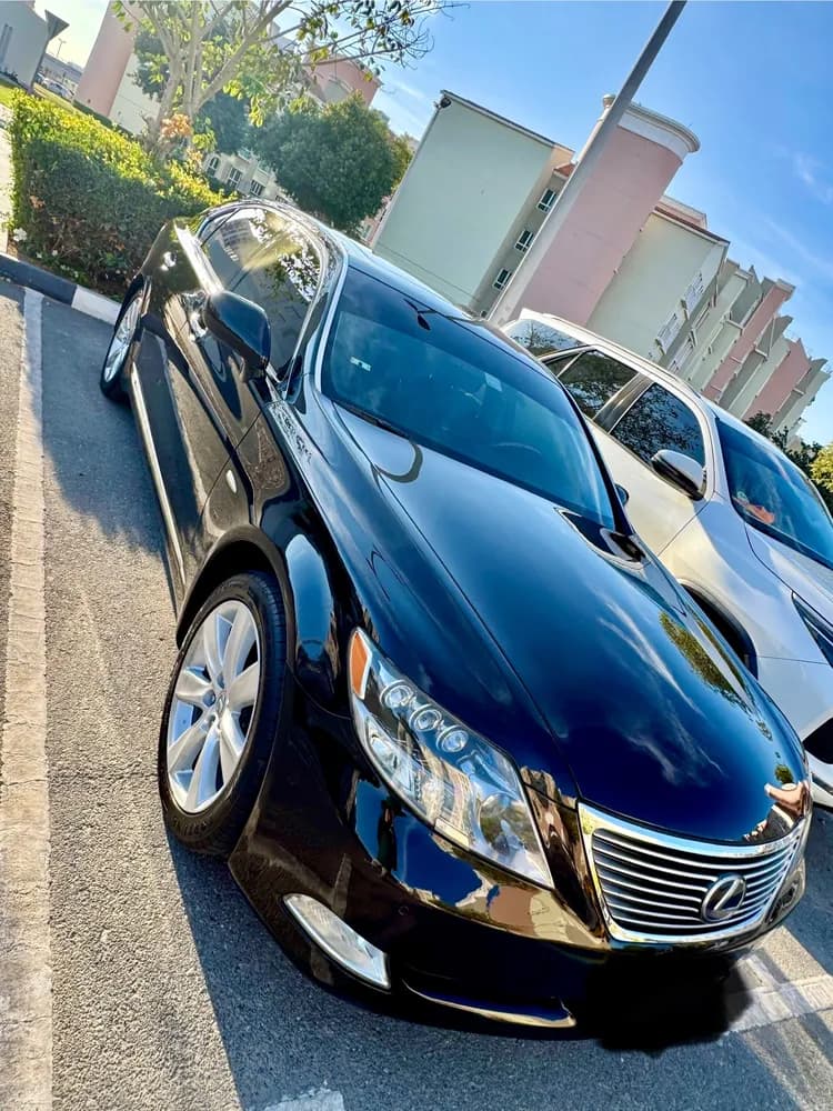 Used Lexus LS 600hL 4 door 5.0L LWB 2010