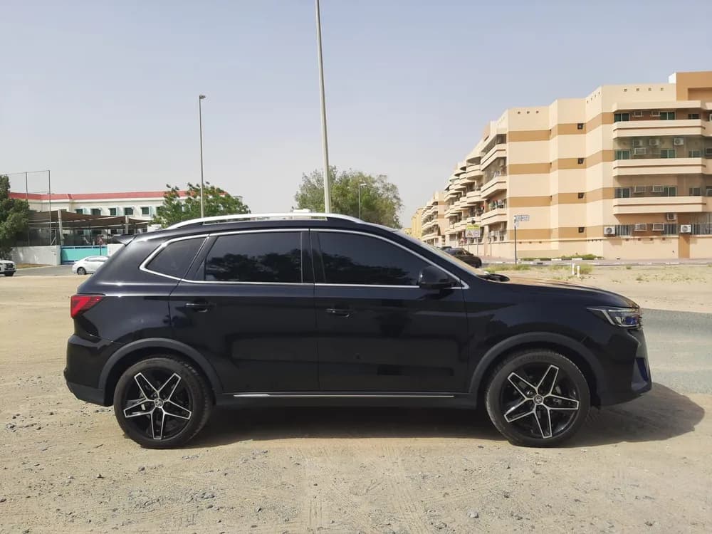 Used MG RX5 1.5T LUX 2025