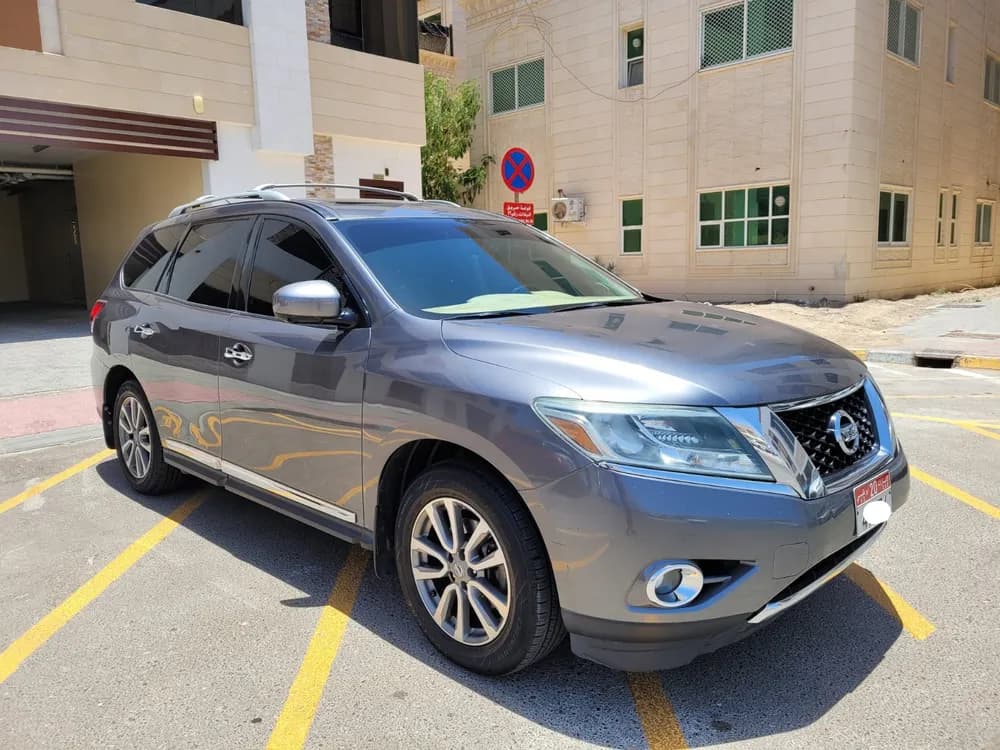 Used Nissan Pathfinder 3.5L SL 4WD 7 Seater 2017
